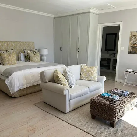 Camberley Wines - Luxury Accommodation Stellenbosch Exterior photo
