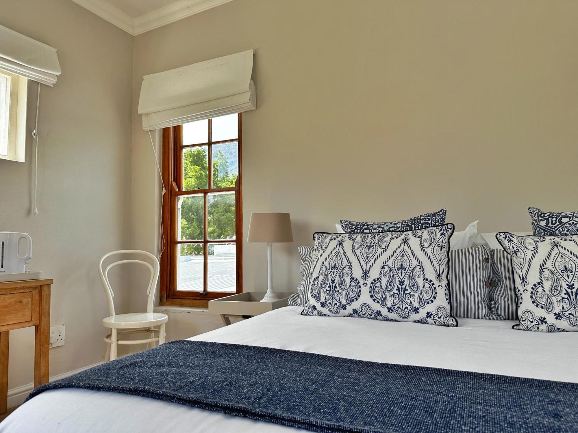 Camberley Wines - Luxury Apartment