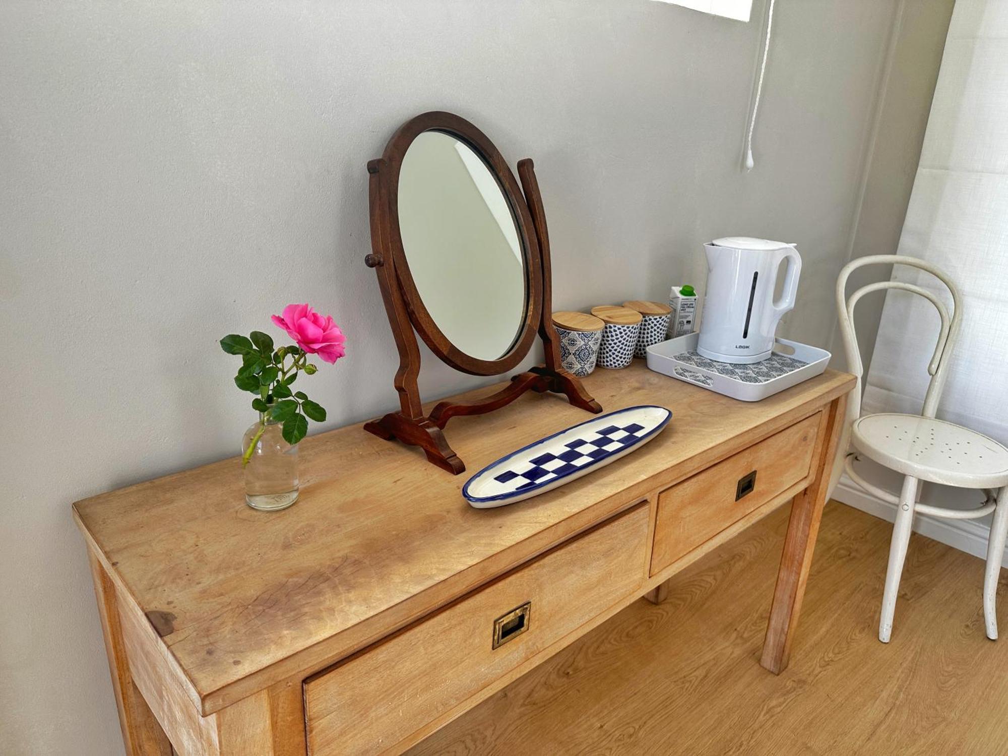 Camberley Wines - Luxury Apartment Stellenbosch
