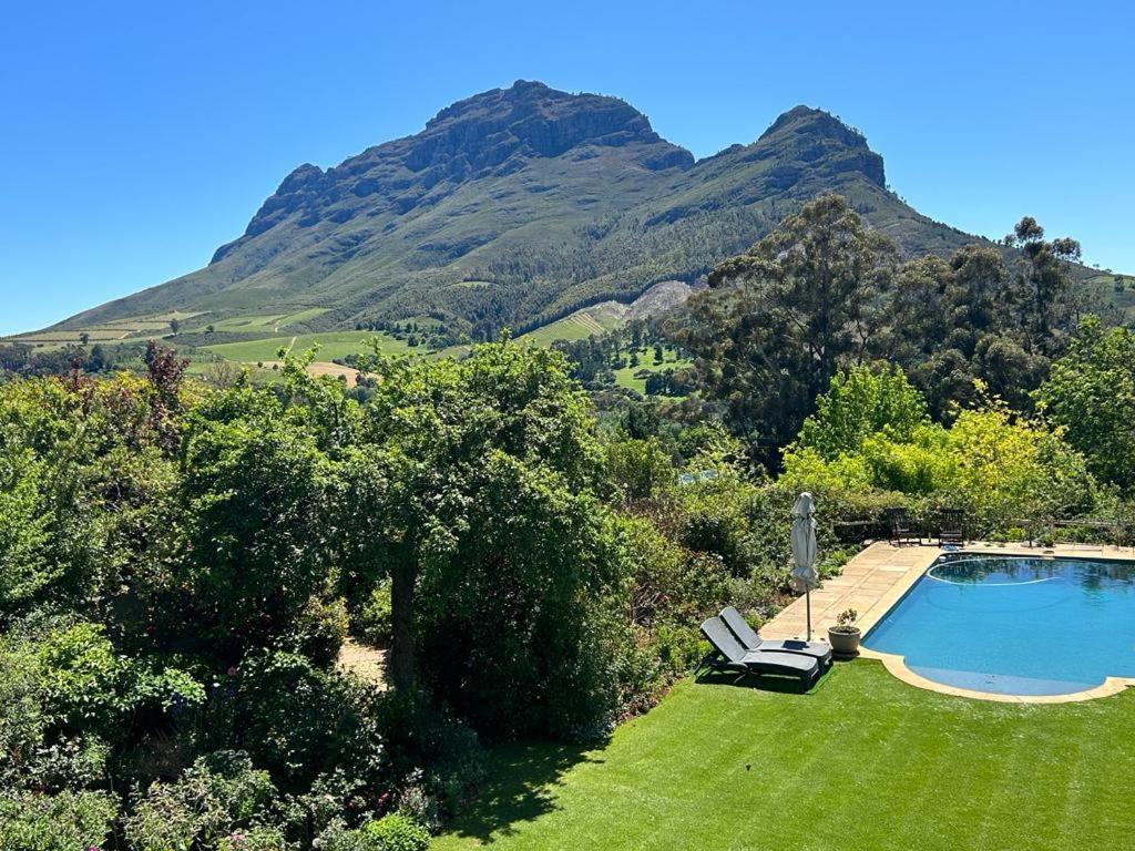 Camberley Wines - Luxury Apartment Stellenbosch