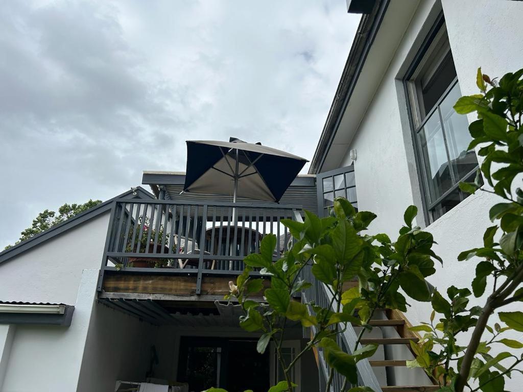 Camberley Wines - Luxury Apartment Stellenbosch