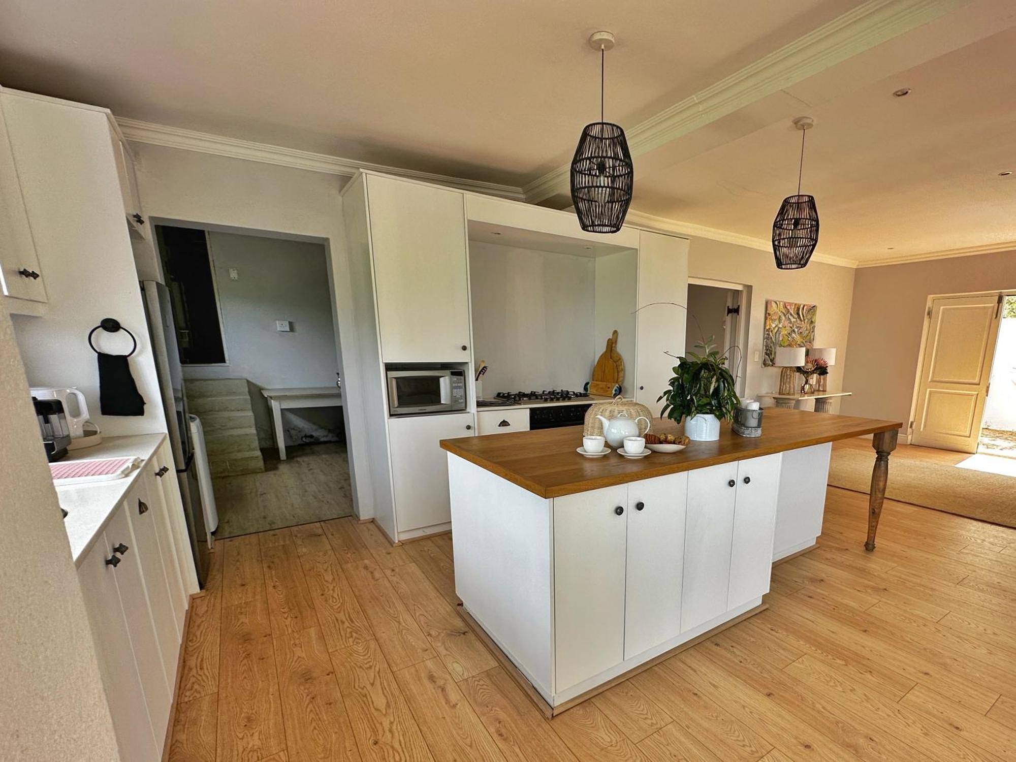 Camberley Wines - Luxury Apartment Stellenbosch